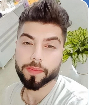 Arman Manbari
