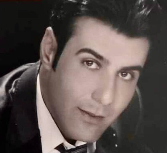 Esmaeil Dezvar