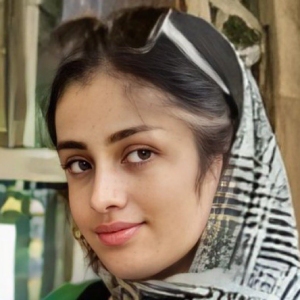 Zahra Saeedianjou