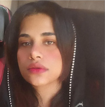 Elham Ostadi